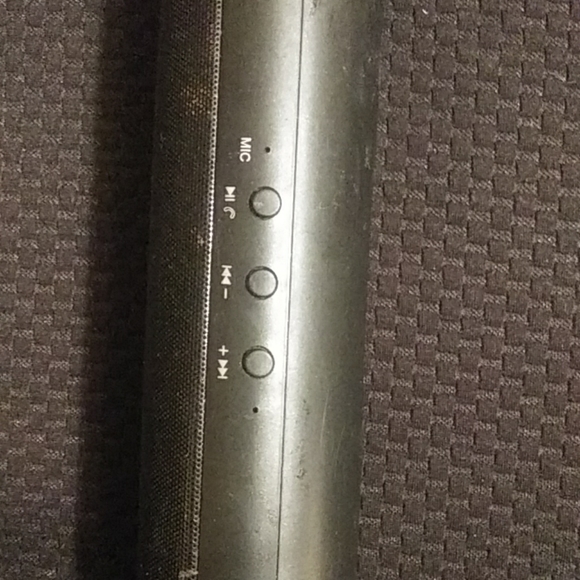 Speaker - Picture 2 of 3